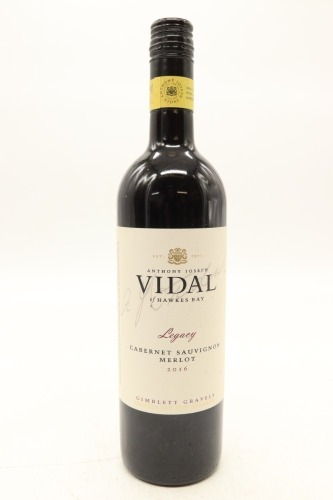 (1) 2016 Vidal Estate Legacy Cabernet Sauvignon - Merlot, Gimblett Gravels [JR16.5] &diams;