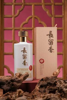 (3) Changliu Xiang Sauce-Aroma Baijiu, 53% ABV, 500ml (GB)