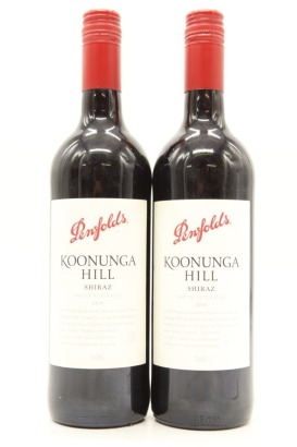 (2) 2010 Penfolds Koonunga Hill Shiraz, South Australia &diams;