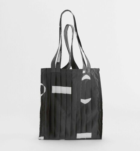 TYRONE OHIA - EXTENDED WHANAU, in collaboration with VERONICA BARTLEET Tote Bag