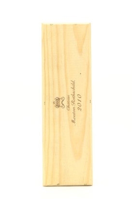 (1) 2010 Chateau Mouton Rothschild, Pauillac [RP98] (OWC)