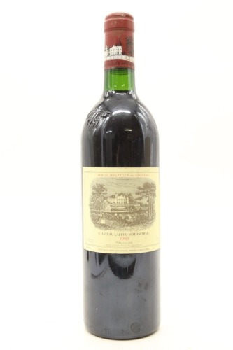 (1) 1985 Chateau Lafite Rothschild, Pauillac &diams;