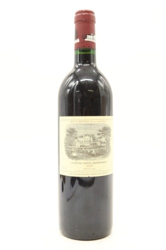 (1) 1995 Chateau Lafite Rothschild, Pauillac [JR19][RP95] &diams;