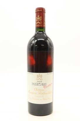 (1) 2009 Chateau Mouton Rothschild, Pauillac[JR18] [RP99]