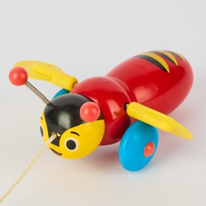 A Kiwiana Buzzy Bee