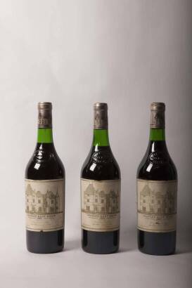 (3) 1981 Chateau Haut Brion, Pessac Leognan