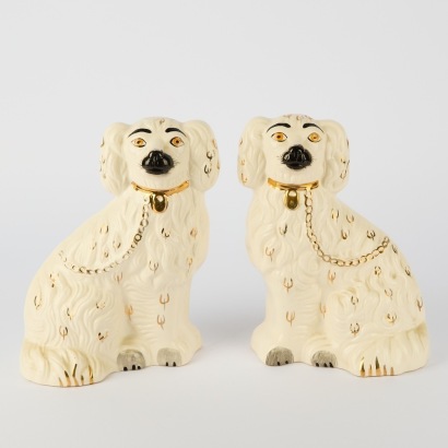 A Pair of Beswick Wally Mantle Dogs With Gilt Detailing