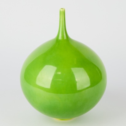 A Peter Collis Orb Vase in Green