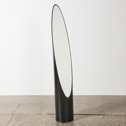 A Roger Lecal Style Lipstick Mirror
