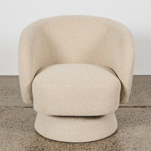 An Alvio Swivel Chair