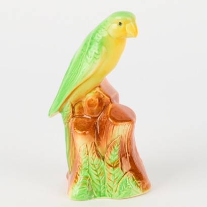 A Crow Lynn Slip Cast Parrot