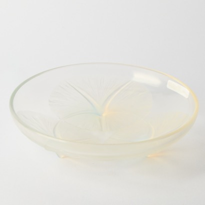 A Lalique Opalescent Volubilis Bowl