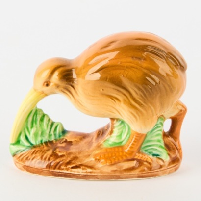 A Studio Ceramics Kiwi