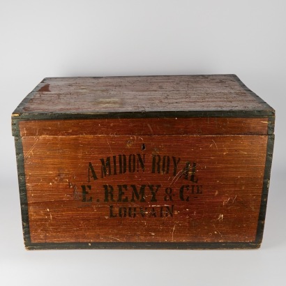 A Nudon Royal E. Remi & Cie Louvan Chest