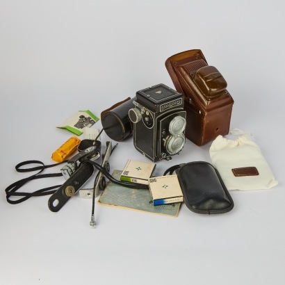 A Rolleicord VA Camera