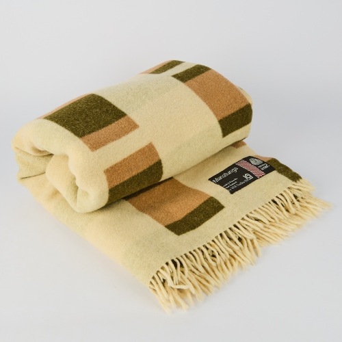 A Manatunga Wool Travel Rug