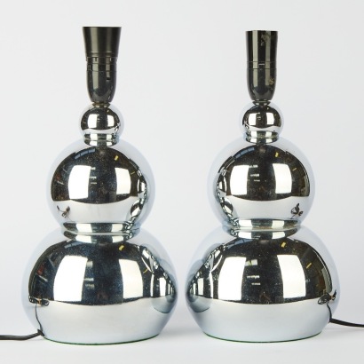 A Pair of American Mid-Century Chromed Metal Ball Lamp Bases