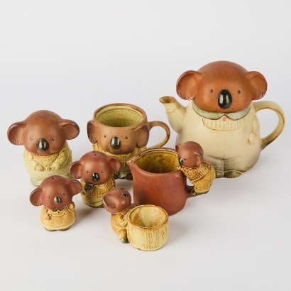 A Rare 1970s Gempo Australia Koala Bear Stoneware Set