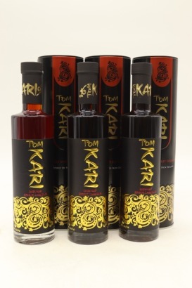 (3) Tom Kari Infused Spirit Liqueur, New Zealand, 39% ABV, 375ml (GB)