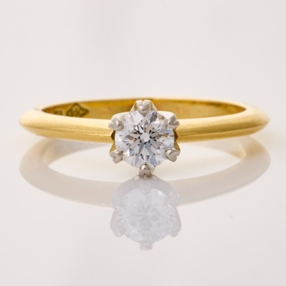 Naveya & Sloane, Platinum / 18ct Yellow Gold, 0.40ct Round Brilliant Diamond Solitaire Ring, GIA certified