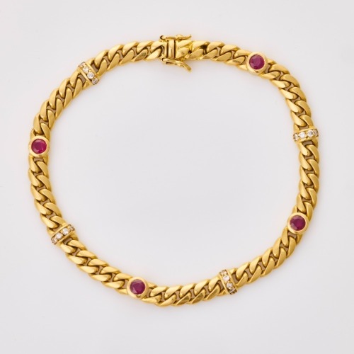 18ct Yellow Gold, 0.70ct Ruby / 0.32ct Diamond Bracelet