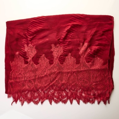 Valentino Garavani, Cashmere Blended Burgundy Scarf with Lace Detail - tear on edge of lace detail