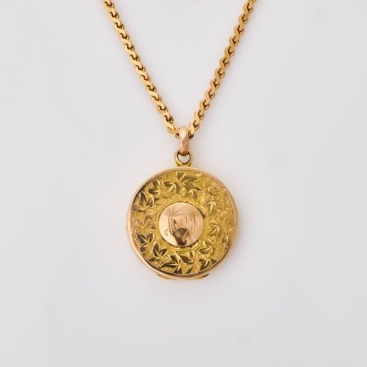 9ct Yellow Gold, 60cm Rope Chain with Gold Plated Engraved Locket