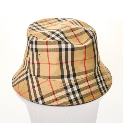 Burberry, Camel Check Bucket Hat, Size L