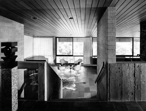 MAX DUPAIN View from the top of the stairs into living room - award winning house