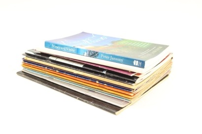 (1) A Collection of Wine Books