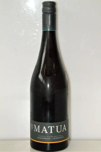 (6) 2014 Matua Single Vineyard Chardonnay, Marlborough