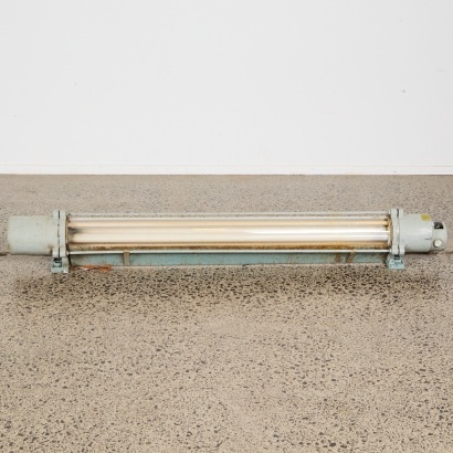 A Vintage Industrie Leuchten Tl Fluorescent Lamp
