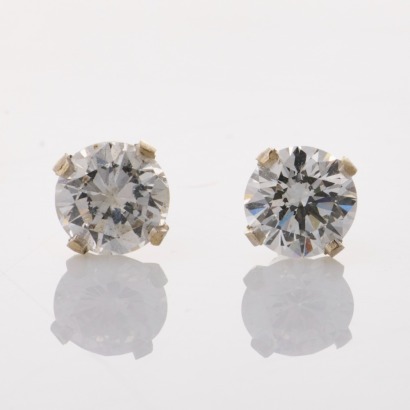 14ct White Gold, .66ct Diamond Stud Earrings