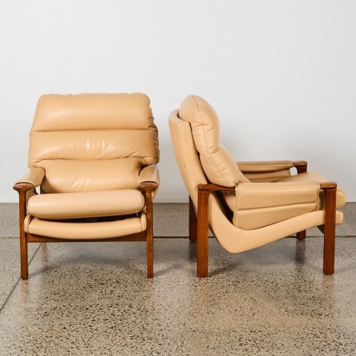 A Pair of Leather Armchairs by Fred Lowen for Tessa