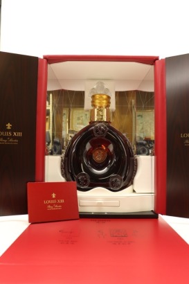 (1) Louis XIII de Remy Martin Grande Champagne Cognac, France, 40% ABV, 1500ml (GB)