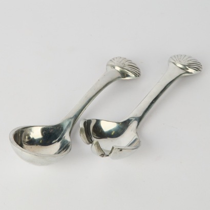 A Pair of Decorative Scallop Handled Aluminium Salad Servers