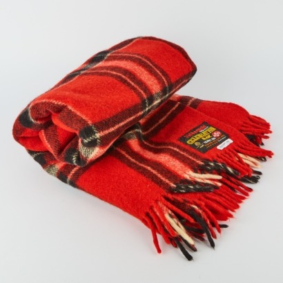 An Onehunga Mills &lsquo;Celebration Pack&rsquo; Travel Rug