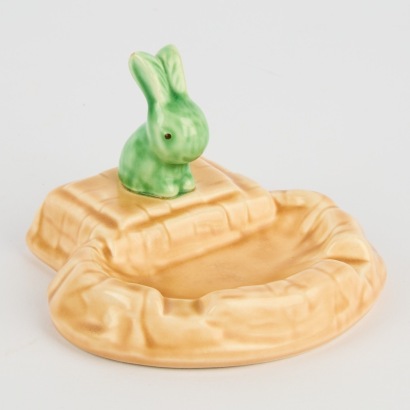 A Sylvac Ashtray