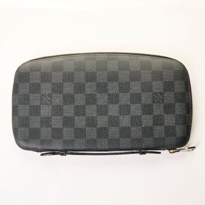 Louis Vuitton, Damier Graphite Daily Organiser Wallet