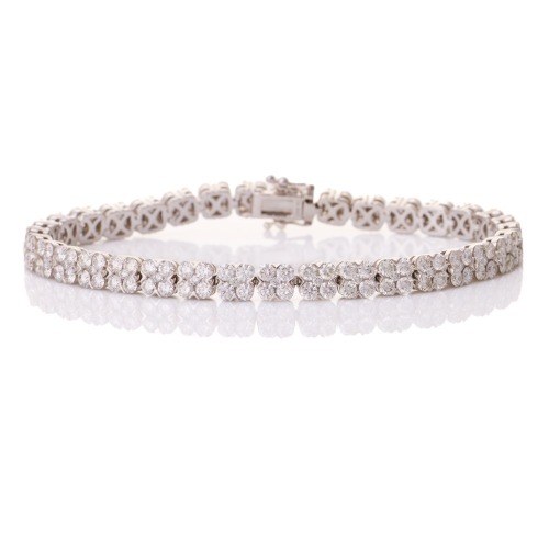 18ct White Gold, Modern, 6.53ct Diamond Quatrefoil Link Bracelet