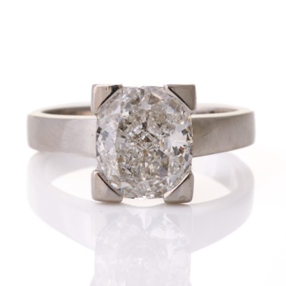 Platinum, David Keefe Jewellers, 2.09ct Cushion Cut Diamond Solitaire Ring, GIA certified