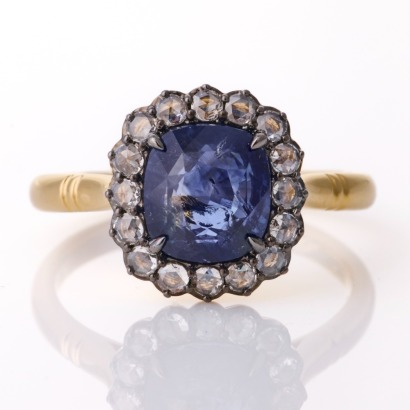 18ct Yellow Gold, 3.60ct Sapphire / 0.31ct Diamond Cluster Ring