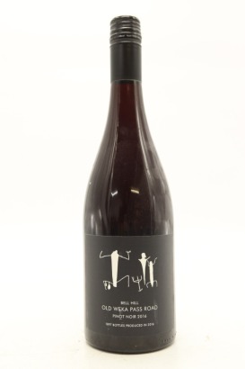 (1) 2016 Bell Hill Old Weka Pass Road Pinot Noir, Canterbury