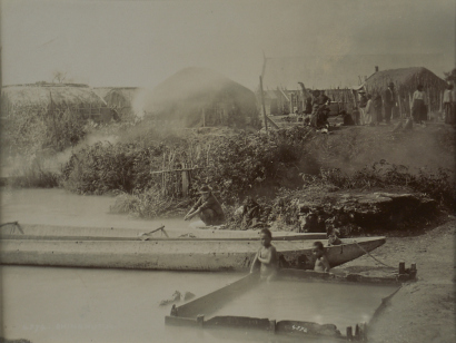 BURTON BROTHERS Maori life, Oninemutu Village