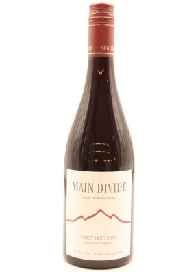 (1) 2015 Main Divide Pinot Noir, Waipara