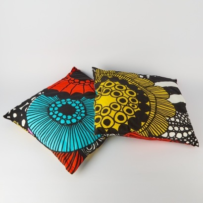 A Set of Two Marimekko Siirtolapuutarha Cushions