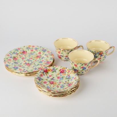 A Royal Winton Old Cottage Chintz Pattern Set