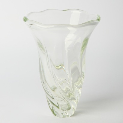 A Vannes-Le-Chatel Art Glass Vase Handblown Ribbed Swirl Design Circa 1960