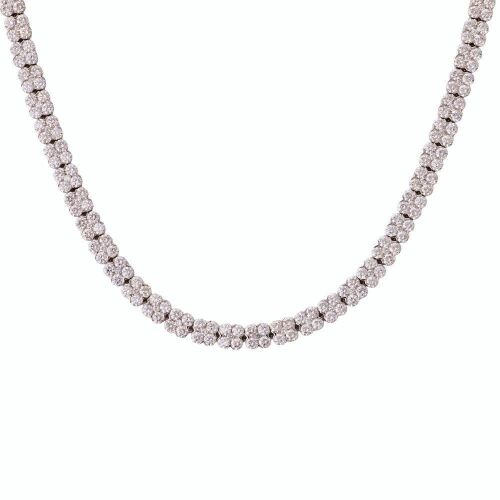 18ct White Gold, Modern, 16.75ct Diamond Quatrefoil Link Necklace