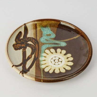 A Brian Gartside Pottery Plate